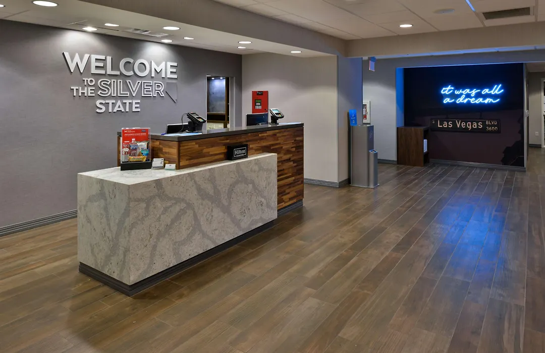 Hampton Inn & Suites Las Vegas Airport-1